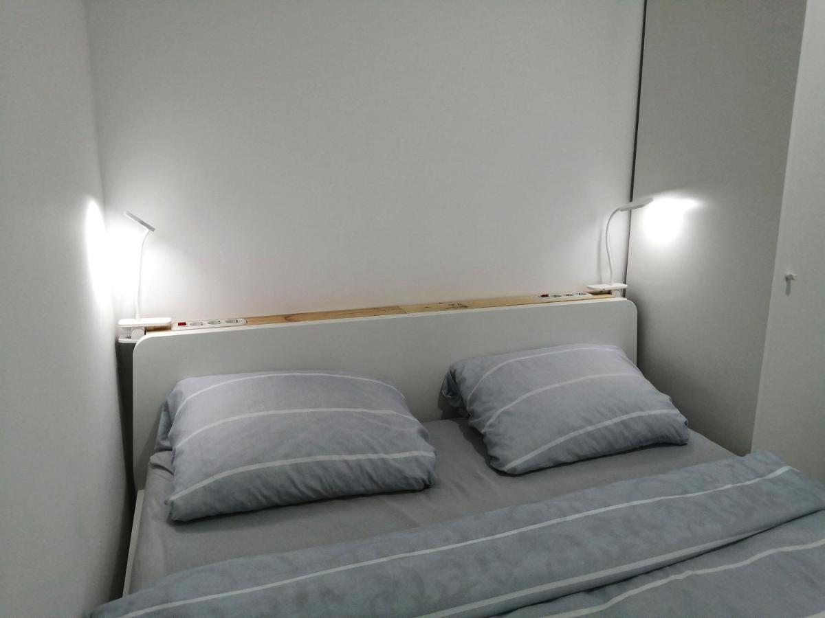 Nikas Apartman Donji Milanovac Extérieur photo